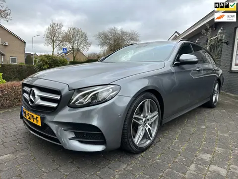 Mercedes-Benz E-klasse Estate 200 Business Solution, AMG, Pano, Trekhaak