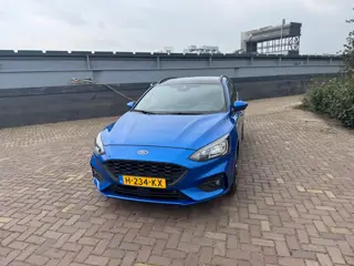 Ford Focus Wagon 1.5 EcoBlue ST Line Business EXPORT!