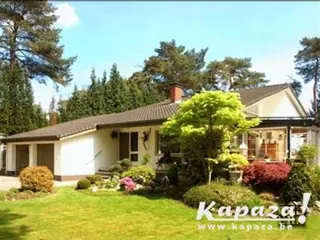 Mooi en goed onderhouden vrijstaand landhuis.