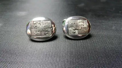 Handgraveerwerk op alle soorten metalen,steen en glas