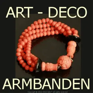 Adin Antwerpen verkoper van Art-Deco armbanden.