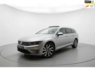 Volkswagen Passat Variant 1.4 TSI GTE Highline PANO VIRTUAL NAP