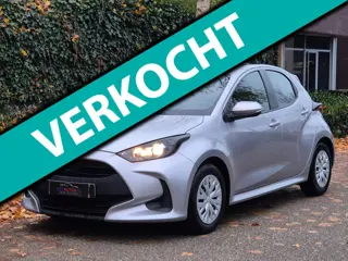 Toyota Yaris Fabrieksgarantie 3-2027 100% dealerond. 1e-eigenaar NAP APK 1-2028 1.5 Hybrid Active Au