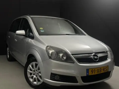 Opel Zafira 1.8 Temptation *7 persoons* (bj 2007)
