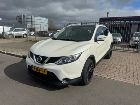 Nissan Qashqai 1.5 dCi PANO/NAVI/CAMERA/CLIMA