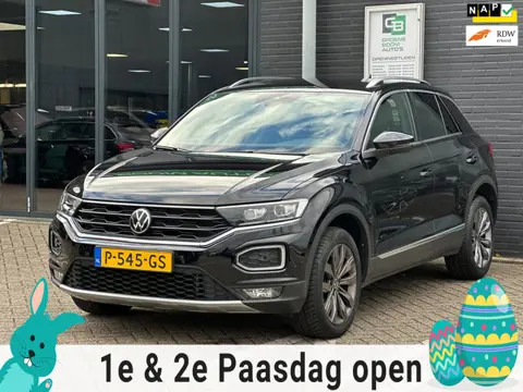 Volkswagen T-Roc 1.5 TSI Sport/VIRTUAL COCPIT/CAMERA/NAVI/CARPLAY/STOELVERWARMING!!