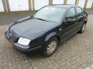 Volkswagen Bora 1.6-16V Trendline