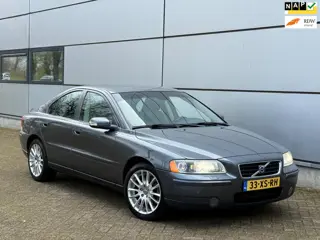 Volvo S60 2.0T Drivers Edition|Automaat|Leer|Stoelverwarming|Parrot|New Apk|Park Sensor|Trekhaak|Boe