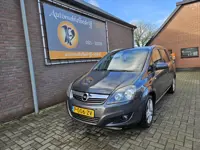 Opel Zafira 1.8 Cosmo (bj 2011)
