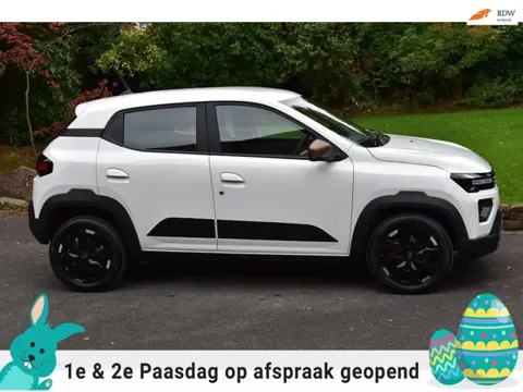 Dacia Spring Extreme 65 26.8 kWh NIEUWSTAAT NAVI AIRCO CRUISE