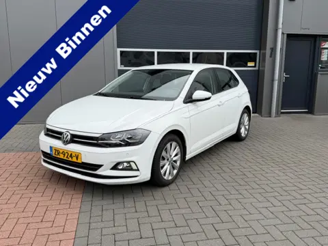 Volkswagen Polo 1.0 TSI 95 pk Highline , Adaptive Cruise , Parkeersensoren V+A , Parkassist, NAP, Na