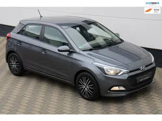 Hyundai I20 1.2 84PK Airco stoel/Stuurverwarming Cruise !!