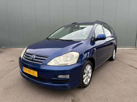 Toyota Avensis Verso 2.0i Linea Sol 7PERSOONS | AIRCO !