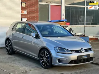 Volkswagen Golf 1.4 TSI GTE | DSG | Half Leer | Stoelverwarming | LED | NAP