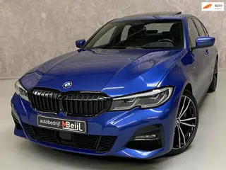 BMW 3-serie 330d xDrive High Executive /Dakje /360 Camera /Harman Kardon /Carplay /Laser