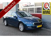 Škoda Octavia Combi 1.5 TSI First Edition O.a: Trekhaak, Stoelverw, PDC, Carplay, Navi, Clima, Rijkl
