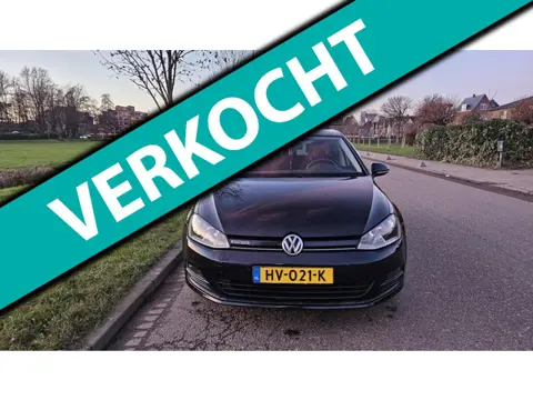 Volkswagen Golf 1.0 TSI Business Edition Connected