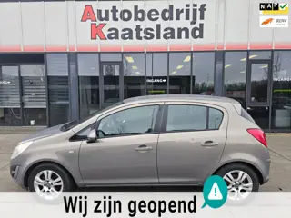 Opel Corsa 1.4-16V Cosmo - Airco - NIEUWE APK -