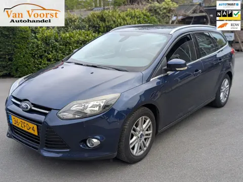 Ford Focus Wagon Riem vervangen nieuwe APK !