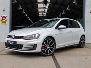 Volkswagen Golf 2.0 TSI GTI Performance *Apple Carplay | Cruise | Clima | 19" | Stoelverwarming | Ke