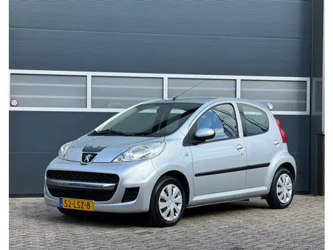 Peugeot 107 1.0-12V XS bj.2010 Airco|5 Drs|Nap