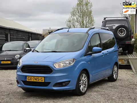 Ford Tourneo Courier 1.0 Titanium Camera/NAP/Trekhaak/Cruise