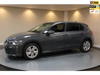 Volkswagen Golf 1.0 TSI Life Business *Alcantara* Massage|Camera|IQ Drive|Sfeerverlichting