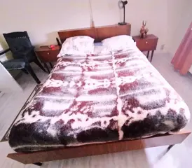 Compleet bed 140x200 cm gratis weg te geven.