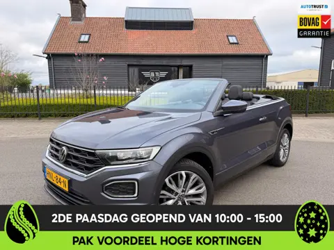 Volkswagen T-Roc Cabrio 1.5 TSI 150PK 2X R-LINE AUTOMAAT APPLE CARPLAY VIRTUAL COCKPIT CAMERA 27000K