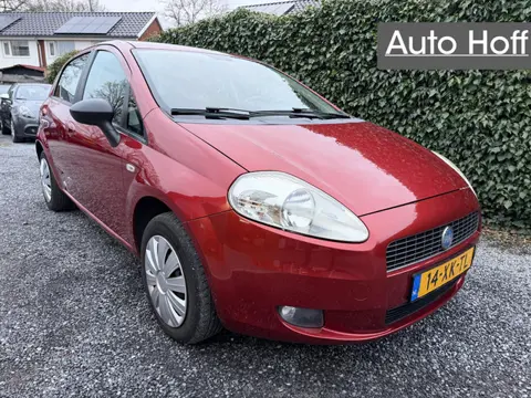 Fiat Grande Punto 1.4 Dynamic | Airco | Elekt. Ramen | Radio / CD | Stuurbekrachtiging | APK tot 29-