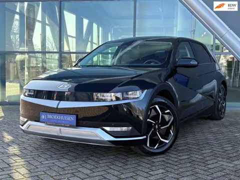 Hyundai IONIQ 5 Lounge 73 kWh 218pk Panoramadak / Leder / Camera / Stoel-Stuur verwarming