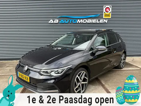 Volkswagen Golf 1.5 eTSI Style AUTOMAAT/STOELMASSAGE/PANO
