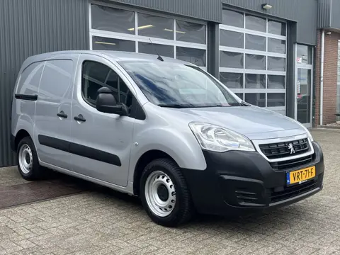Peugeot Partner 120 1.6 HDi Marge Airco Btw / Bpm vij Cruise controle Parkeerhulp achter Navigatiesy
