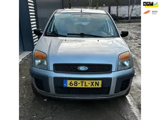 Ford Fusion Ford Fusion 1.4-16V Champion | achteruit camera | Airco