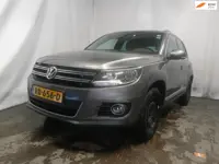 Volkswagen Tiguan 2.0 TDI Sport&Style R-line Edition SCHADEAUTO!!
