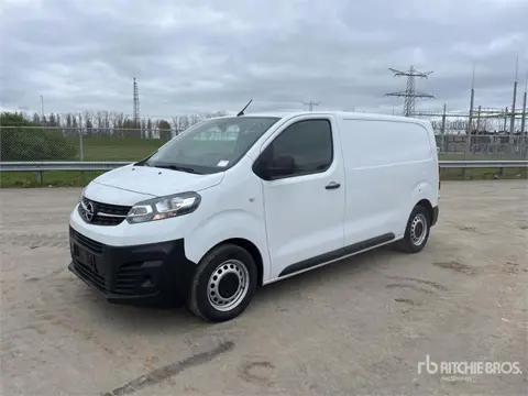 Opel Vivaro 1.5 Cargo Van (bj 2023)