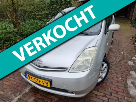 Toyota Prius HYBRID 1.5 VVT-i Bns Navi/JBL/Keyless EXPORT!