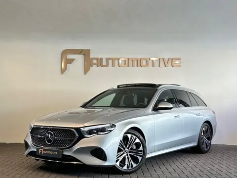 Mercedes-Benz E-klasse Estate 300 e Luxury Line Pano|Memory