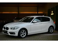 BMW 1-serie 116i High Executive - Lederen Sportstoelen - LED - Stoelverwarming - Trekhaak - Navigati