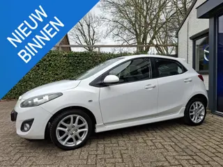 Mazda 2 1.5 GT-M Cruise control, climate control