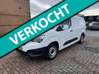 Opel Combo 1.5D L2H1 Maxi Edition, Navi, Imperiaal, Trekhaak, Inbouw, Camera, Apple Carplay,