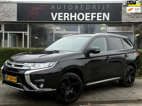 Mitsubishi Outlander 2.0 PHEV instyle - 360 CAMERA - STOEL / STUUR VERW - VOLLEDIG ONDERHOUD !