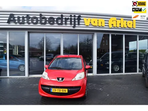Peugeot 107 1.0-12V XS