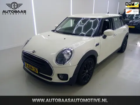 Mini Clubman 1.5 Business Edition AUTOMAAT+NL-AUTO+NAP+1EIG+NAVI+CLIMATE CONTROL+PARKEERSENSOREN+CRU