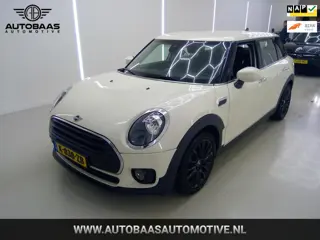 Mini Clubman 1.5 Business Edition AUTOMAAT+NL-AUTO+NAP+1EIG+NAVI+CLIMATE CONTROL+PARKEERSENSOREN+CRU