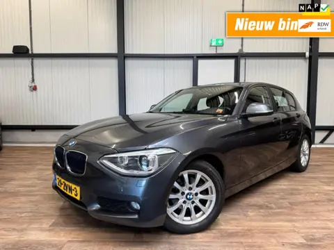 Bmw 1-serie EDE Business / NAVI / LEDER / PDC / Stoelverwarming /