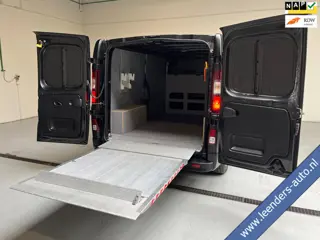 Renault Trafic met Laadklep! 2.0 dCi 120 T29 L2H1 Comfort 3Persoons, Airco Navigatie Cruisecontrol N