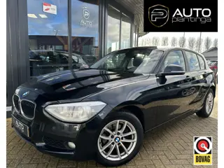 BMW 1-serie 116i Executive 136PK | AUTOMAAT | Nette Staat! | Stoelverwarming | Bi-xenon Koplampen | 