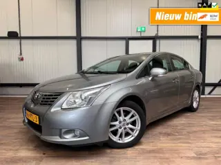 Toyota Avensis 1.8 VVTi Business / CLIMA / NAVI / CRUISE / Nieuwstaat