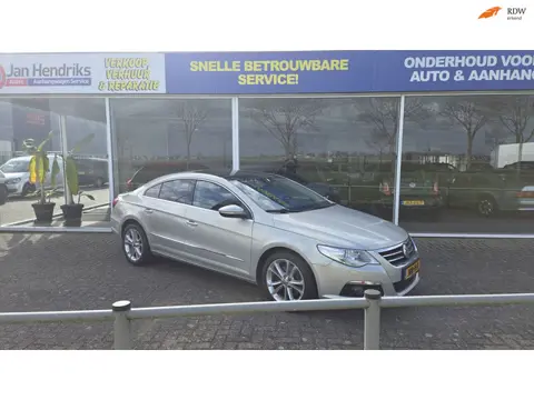 Volkswagen PASSAT CC 1.8 TSI 4p.